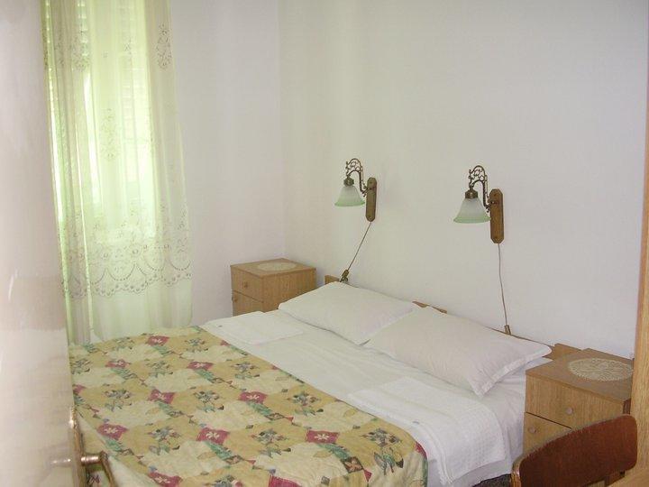 Guest House Darinka Draga Bašćanska Zimmer foto